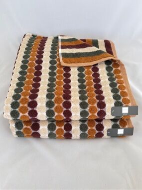 NWT Soho Living 2Pc Cotton Retro Earth Tone Polka Dot Striped Fall Bath Towels